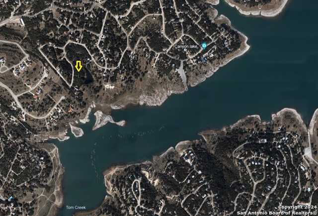 photo 1: 1186 Canyon lake dr, Canyon Lake TX 78133