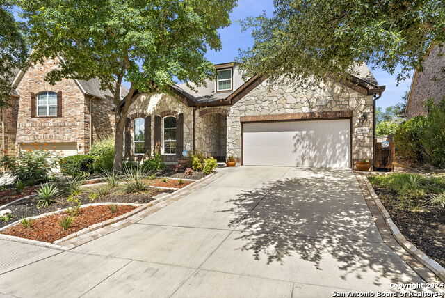 photo 3: 23919 WATERHOLE LN, San Antonio TX 78261