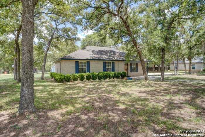 photo 1: 23030 state highway 123, Seguin TX 78155