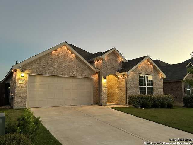 photo 1: 7630 Desperado Way, Boerne TX 78015