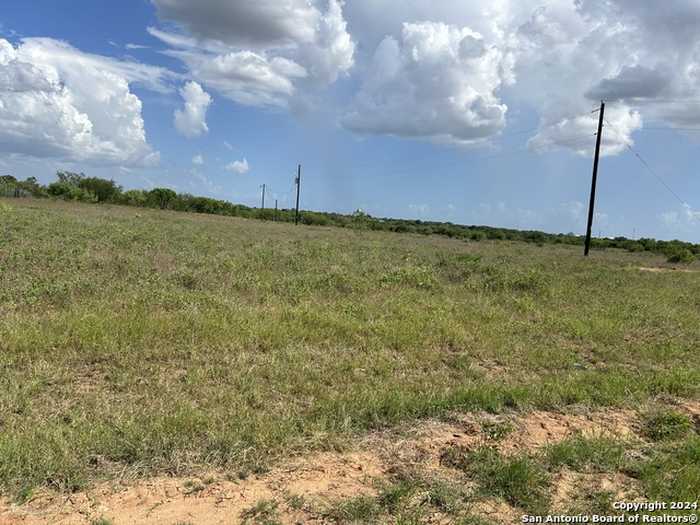 photo 1: Cr 329 Lot 11, Floresville TX 78114