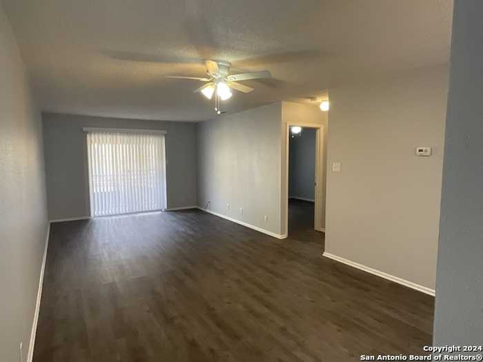 photo 2: 923 VANCE JACKSON RD Unit 708, San Antonio TX 78201