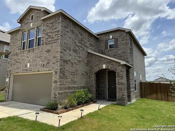 photo 2: 13346 STETSON TRL, San Antonio TX 78223