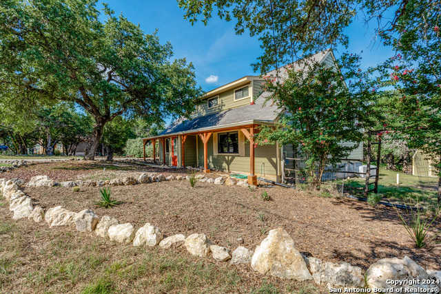 photo 3: 1609 WINDING CREEK TRL, Spring Branch TX 78070