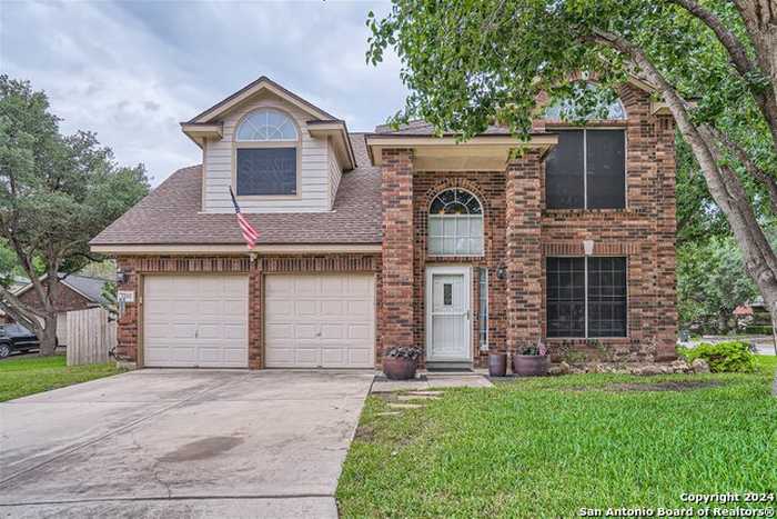 photo 1: 3202 BRITT LN, San Antonio TX 78247