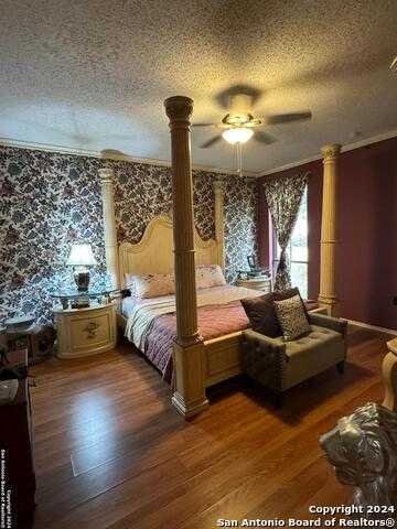 photo 3: 3830 BARRINGTON ST Unit 3830, San Antonio TX 78217