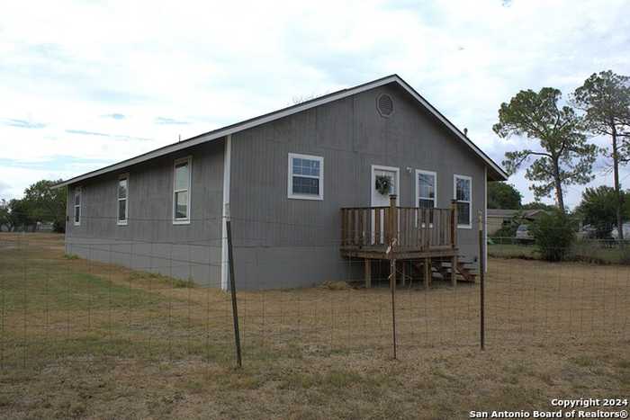 photo 17: 7527 Richter Rd, Elmendorf TX 78112