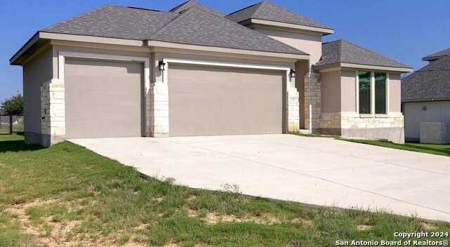 photo 3: 119 Roy Nichols, Blanco TX 78606