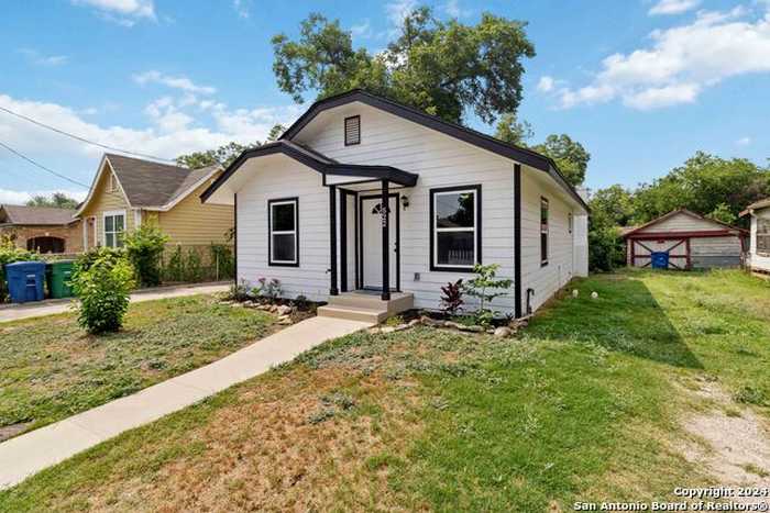 photo 2: 522 E Harlan Ave, San Antonio TX 78214