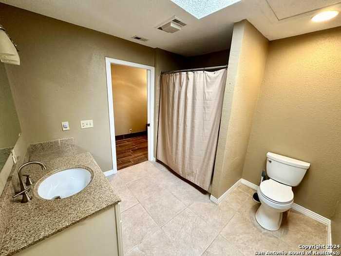 photo 39: 19412 GREENHILL DR, Helotes TX 78023