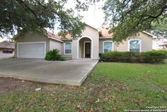 photo 1: 1519 LARKSPUR DR, San Antonio TX 78213