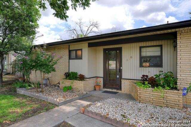 photo 3: 218 LANARK DR, San Antonio TX 78218