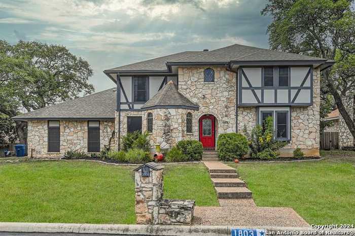 photo 1: 1803 Royal Crescent Street, San Antonio TX 78231