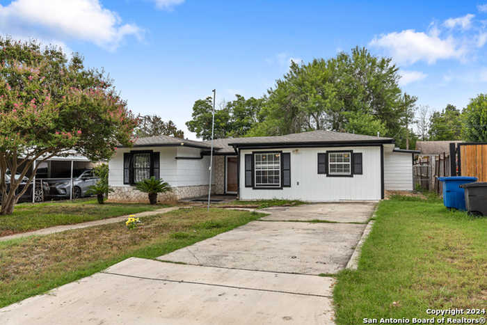 photo 2: 162 RIVERDALE DR, San Antonio TX 78228