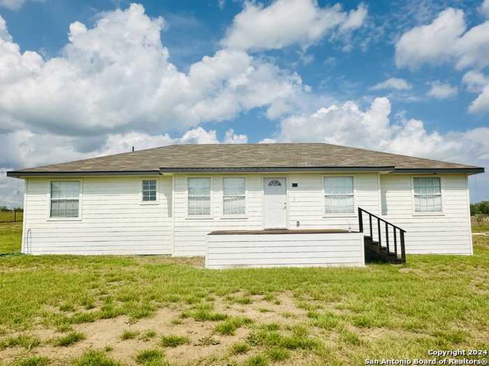 photo 1: 19210 Southton Road, Elmendorf TX 78112