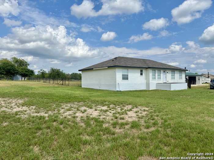 photo 2: 19210 Southton Road, Elmendorf TX 78112