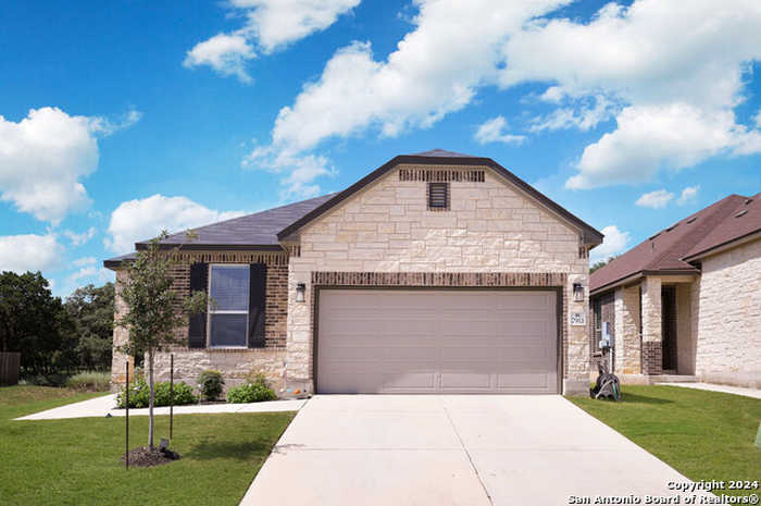 photo 1: 7911 SAN MIRIENDA, Boerne TX 78015