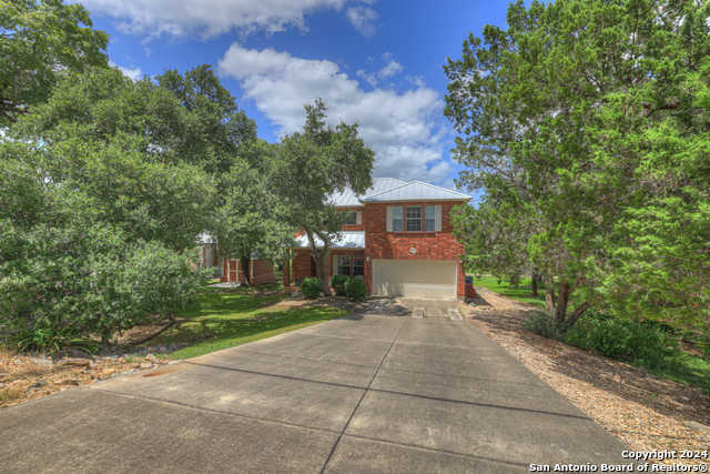 photo 3: 243 WATTS LN, Canyon Lake TX 78133