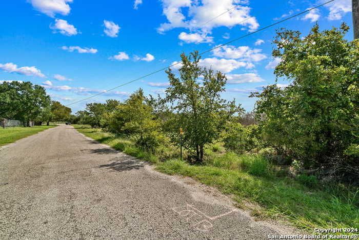 photo 2: 985 RIVER BEND, Blanco TX 78606