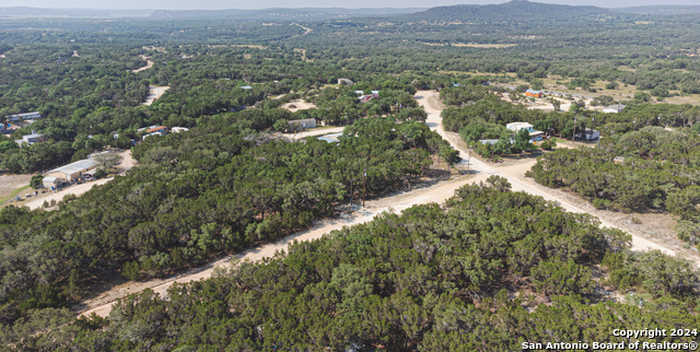 photo 1: BRUSHY CREEK TRL, Bandera TX 78003