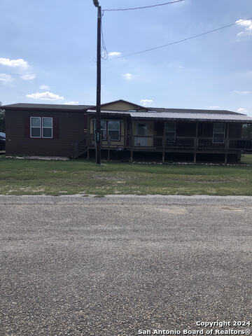 photo 1: 592 private road 1510, Bandera TX 78003