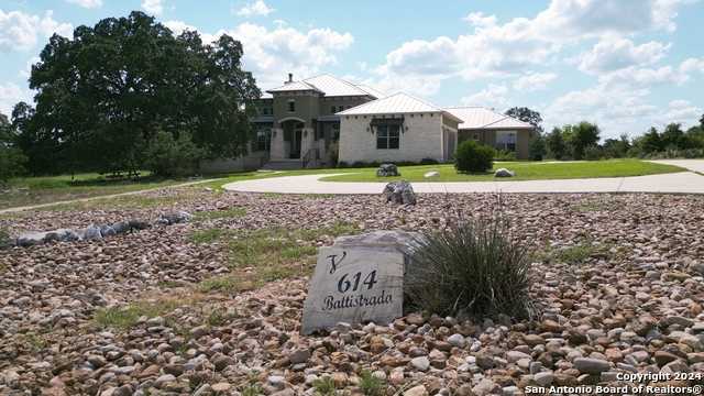 photo 3: 614 BATTISTRADA, New Braunfels TX 78132