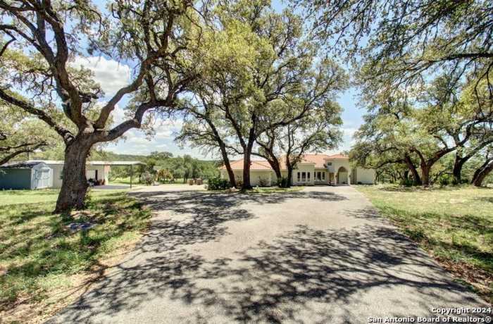 photo 1: 555 CROOKED OAK DR, Spring Branch TX 78070