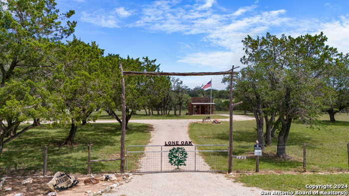 photo 1: 226 South Fork, Bandera TX 78003