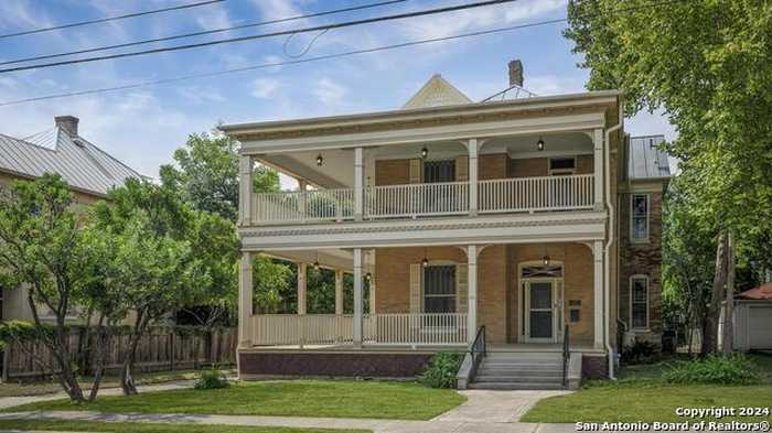 photo 1: 208 W Craig Place, San Antonio TX 78212