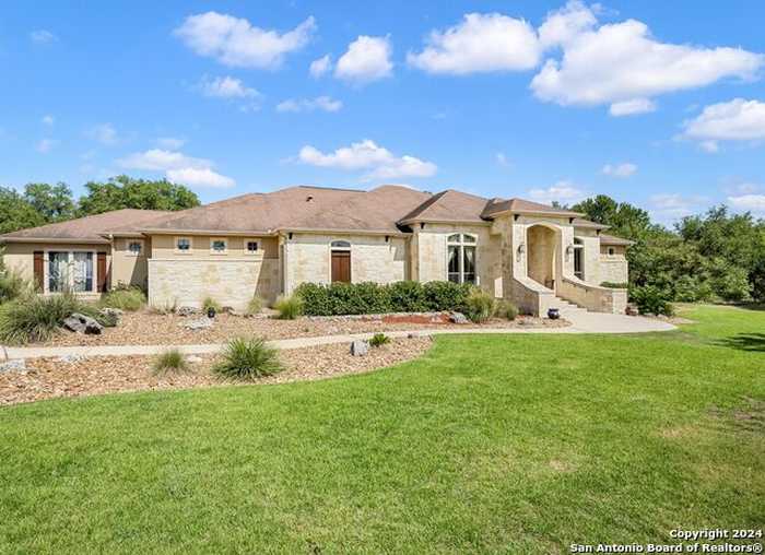 photo 1: 31957 SCARTEEN, Fair Oaks Ranch TX 78015