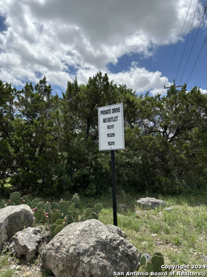 photo 14: Escarpment Oak, Helotes TX 78023