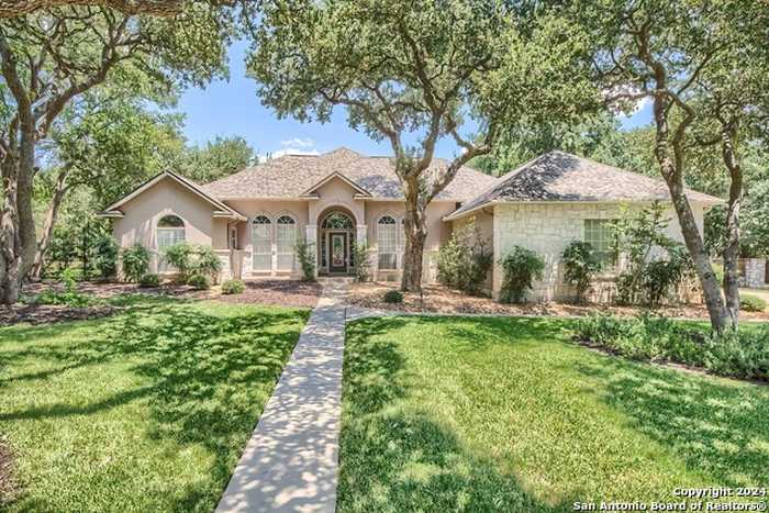 photo 1: 7331 STEEPLE DR, San Antonio TX 78256