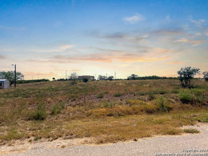 photo 2: 150 County Road 2665, Devine TX 78016