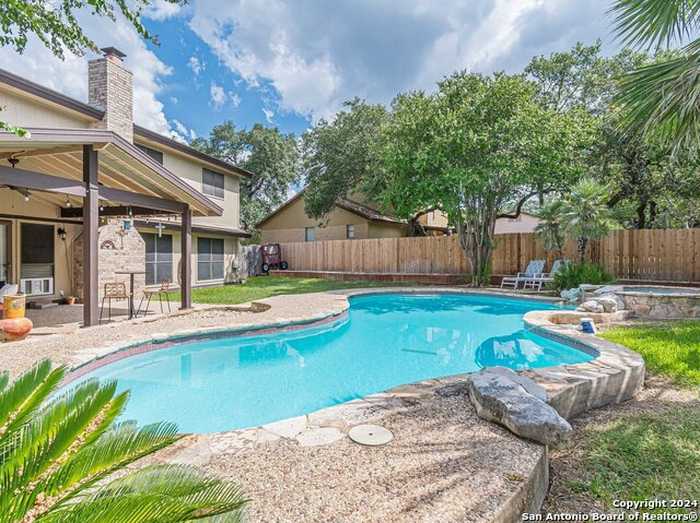 photo 1: 2110 ENCINO LOOP, San Antonio TX 78259