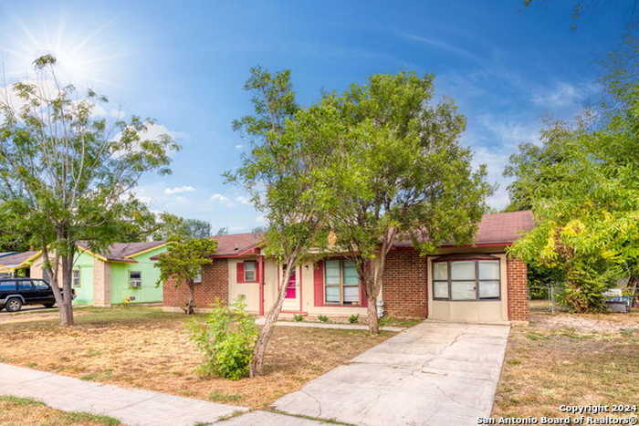 photo 2: 9114 OZALID ST, San Antonio TX 78224