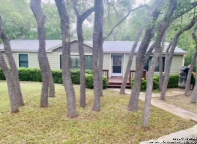 photo 1: 125 QUEEN ANNE CIRCLE, Canyon Lake TX 78133