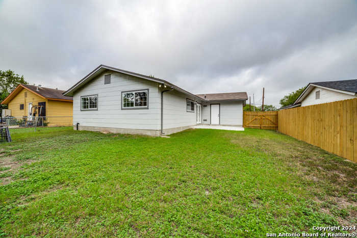 photo 13: 9426 HINDI ST, San Antonio TX 78224