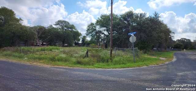 photo 3: 22722 Copper Canyon Drive, Elmendorf TX 78112