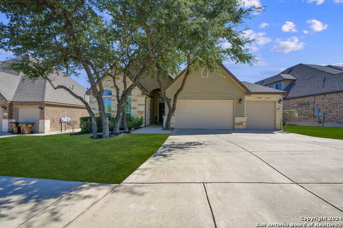 photo 2: 26934 MILLSTONE CV, Boerne TX 78015