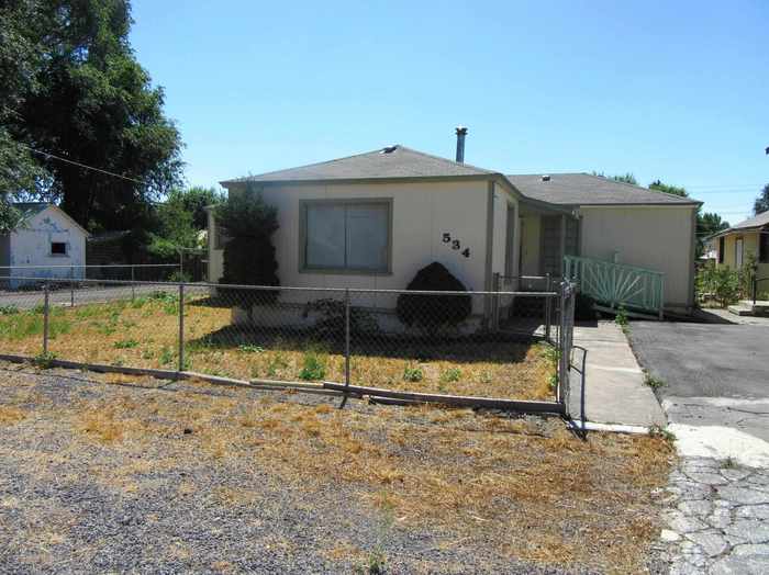 photo 2: 522 & 534 D St., Tulelake CA 96134