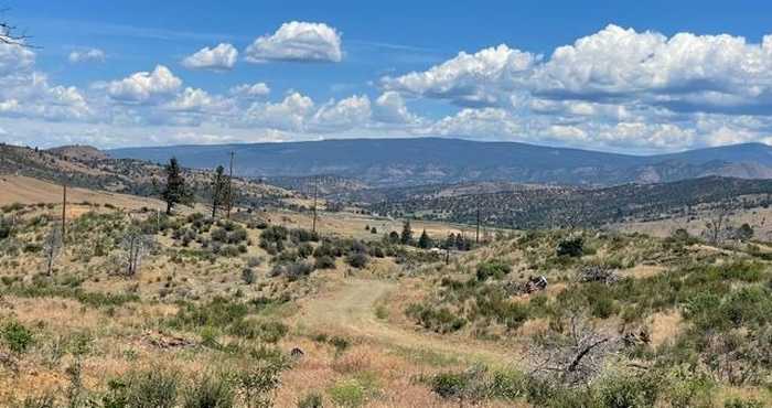 photo 4: Lot A 14343 Bradley Henley Rd, Hornbrook CA 96044