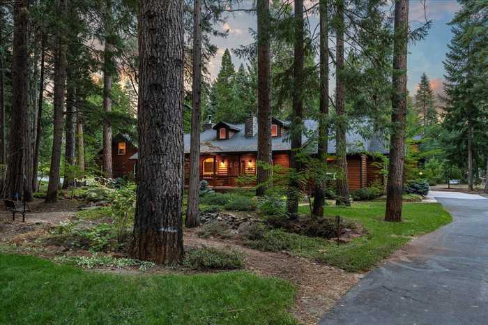 photo 2: 1601 Timber Hills, Mt Shasta CA 96067