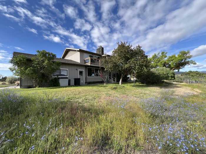 photo 2: 945 HOLCOMB ROAD, Montague CA 96064