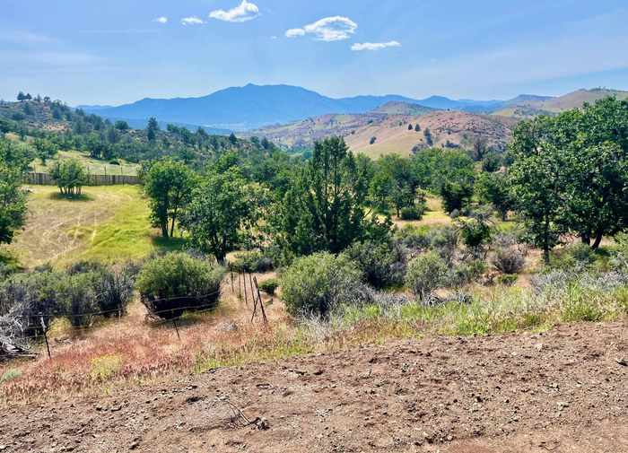 photo 2: Lot 431 & 430 Kirsten, Hornbrook CA 96044