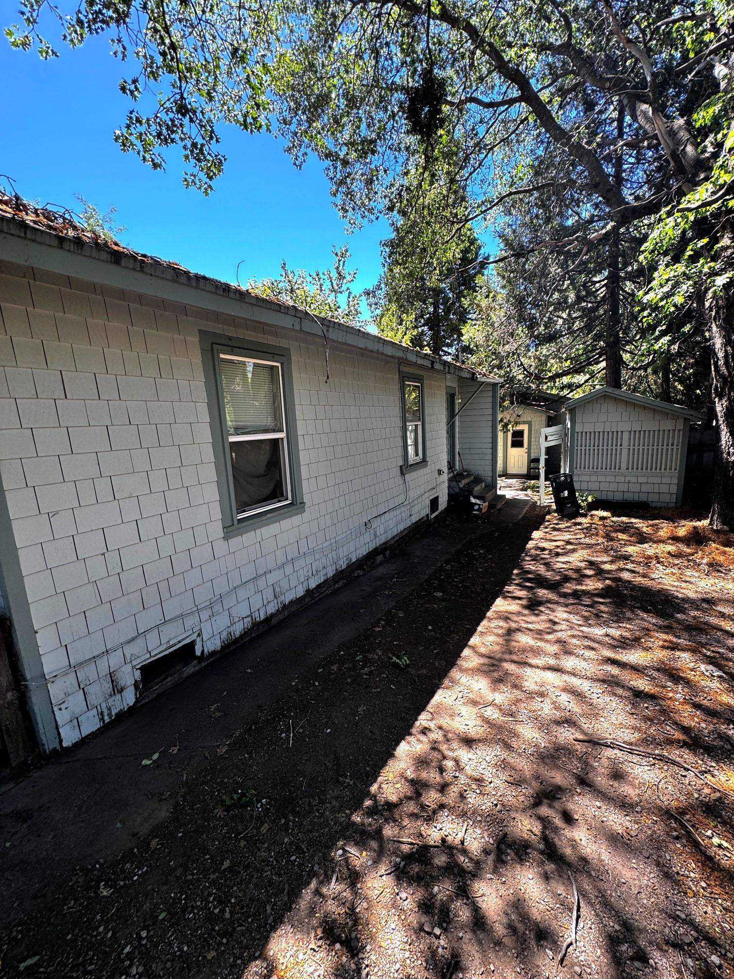 photo 1: 213 & 213 A/B Sheldon, Mt Shasta CA 96067