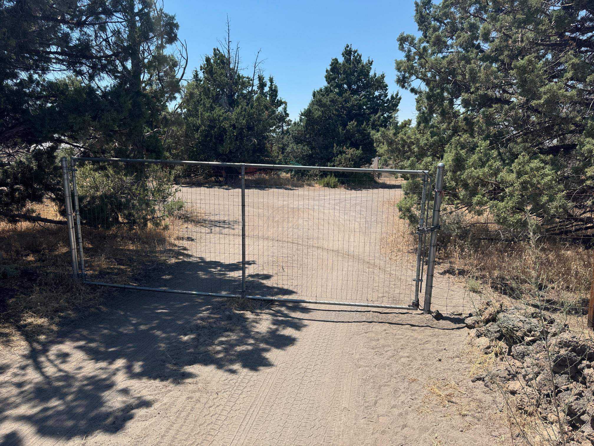 photo 1: Blk 18 Lot 16 Frankie Lane, Montague CA 96064