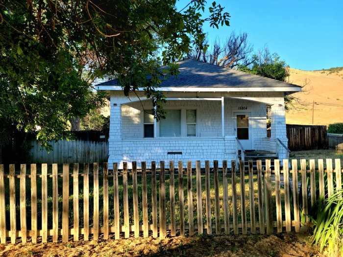 photo 1: 15804 First Avenue, Hornbrook CA 96044