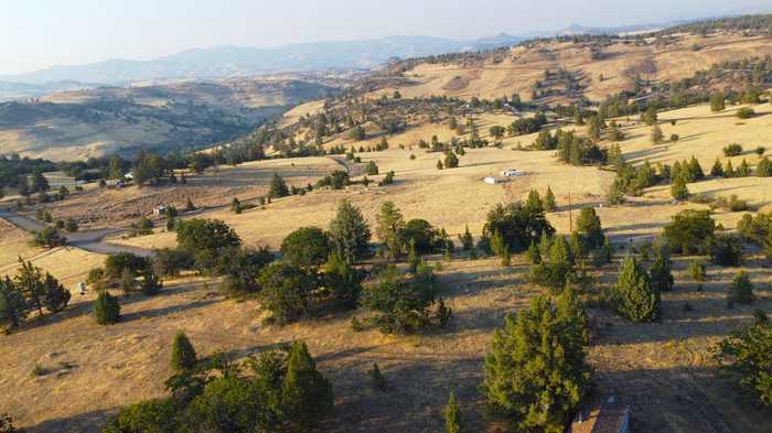 photo 1: Lot 393 Marlin Dr., Hornbrook CA 96044