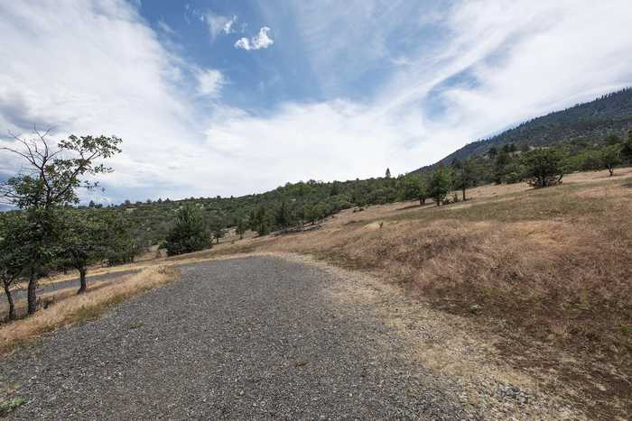 photo 2: 41 Acres Chipmunk Rd., Montague CA 96064