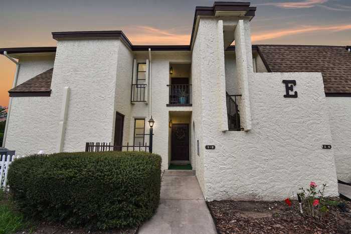 photo 2: 600 Domenico Cir Unit E1, St Augustine FL 32086